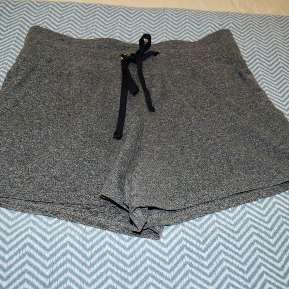 Marika Charcoal Shorts S - Picture 1 of 3